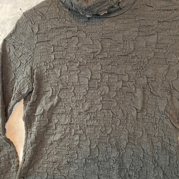 Sno-Skins Turtleneck - Picture 8 of 8